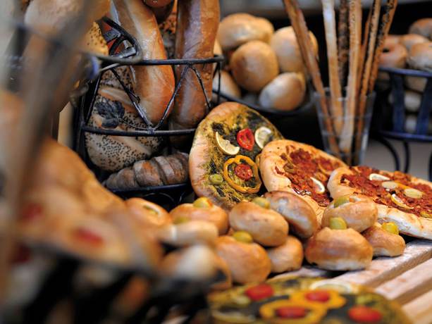 Imagen del bar/restaurante del Hotel Mövenpick Stuttgart Messe and Congress. Foto 4