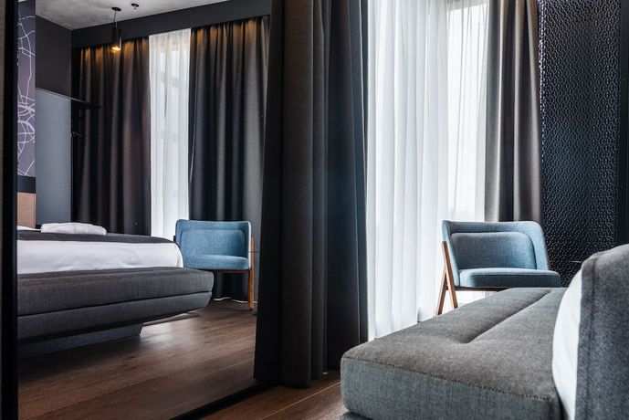 Imagen de la habitación del Hotel Mövenpick Zagreb. Foto 11