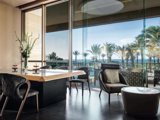 Imagen del bar/restaurante del Hotel Mövenpick and Casino Malabata Tanger. Foto 2