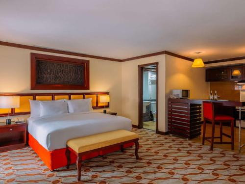 Imagen de la habitación del Hotel Mövenpick and Residences Nairobi. Foto 14
