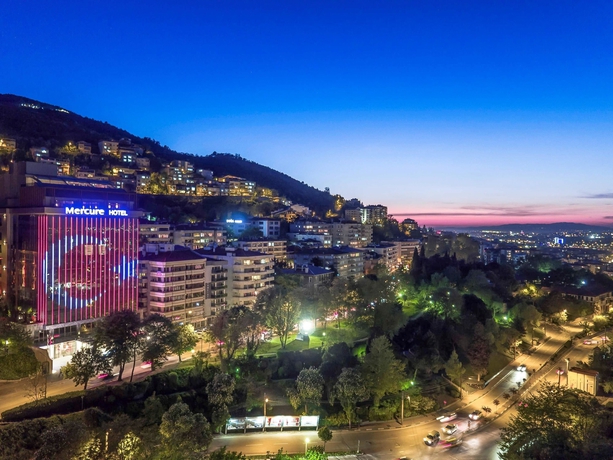 Imagen de los exteriores del Hotel M&ouml;venpick and Thermal Spa. Foto 6