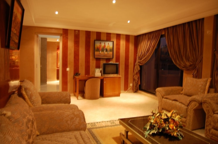 Imagen de la habitación del Hotel Mounia. Foto 7