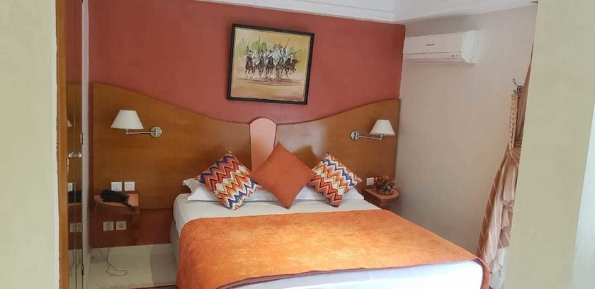 Imagen de la habitación del Hotel Mounia. Foto 14