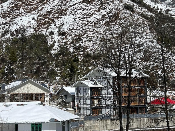 Imagen general del Hotel Mount Bayul Shangri-La Resort. Foto 4