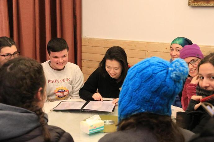 Imagen de los interiores del Hotel Mount Emei Happy Hotel. Foto 6