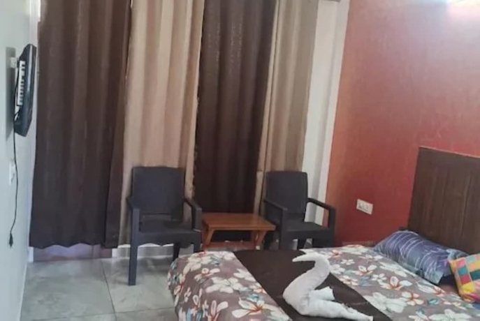 Imagen de la habitación del Hotel Mount Heaven Kandaghat. Foto 7