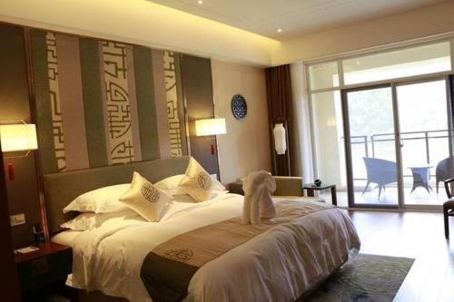 Imagen general del Hotel Mount Huang Taiping Lake Arcadia Shining. Foto 1