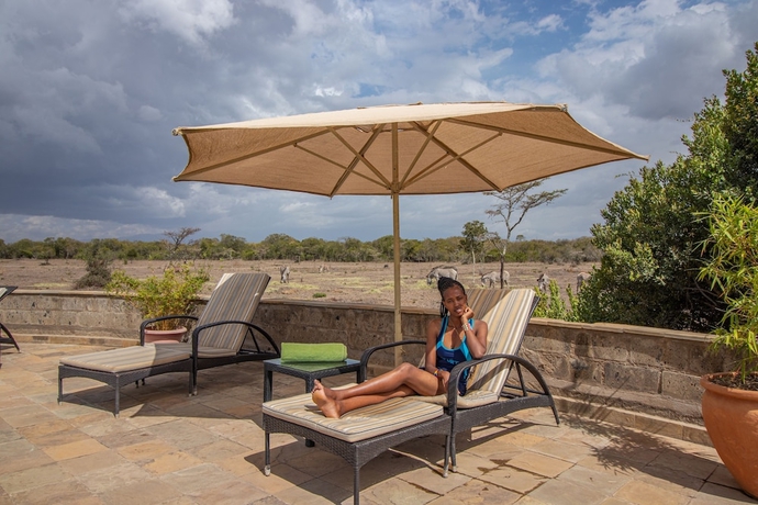 Imagen de la piscina del Hotel Mount Kenya Wildlife Estate at Ol Pejeta. Foto 13