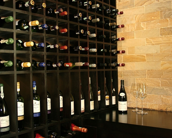Imagen del bar/restaurante del Hotel Mount Meru. Foto 4
