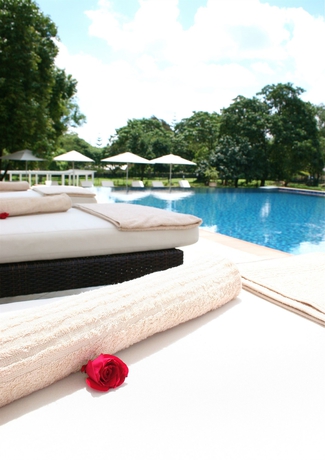 Imagen de la piscina del Hotel Mount Meru. Foto 16