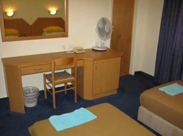 Imagen de la habitación del Hotel Mount Of Olives. Foto 6