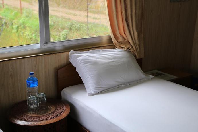 Imagen de la habitación del Hotel Mount Paradise. Foto 7