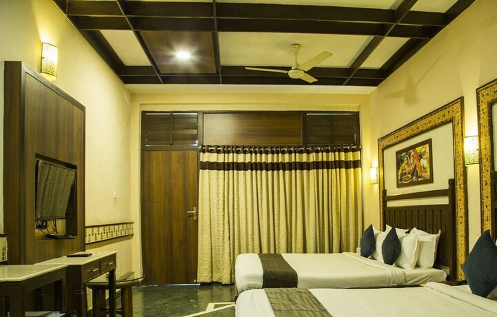 Imagen de la habitación del Hotel Mount Regency. Foto 16