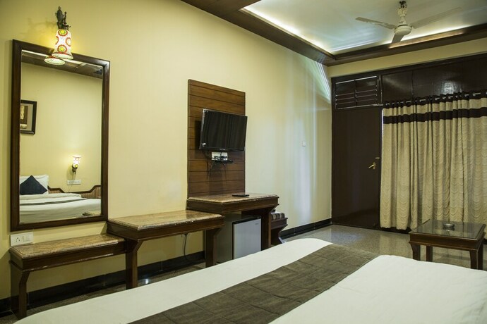 Imagen de la habitación del Hotel Mount Regency. Foto 28