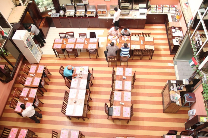 Imagen del bar/restaurante del Hotel Mount Royal, Deira. Foto 2