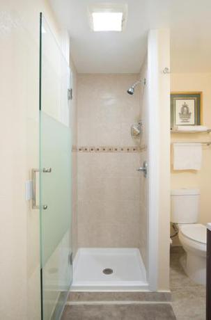 Imagen de la habitación del Hotel Mount Royal Inn. Foto 6