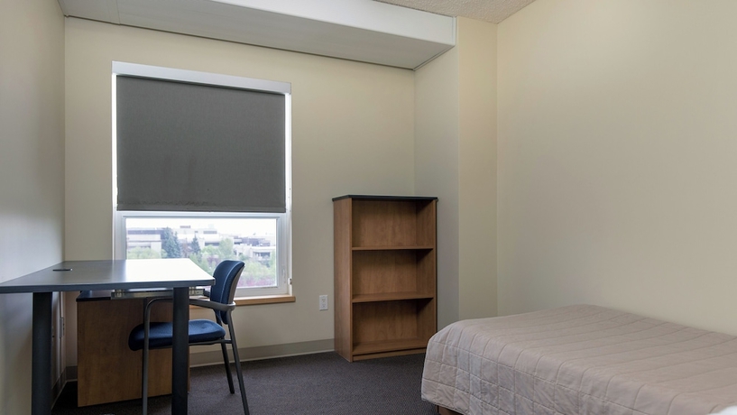 Imagen de la habitación del Hotel Mount Royal University Residences. Foto 5