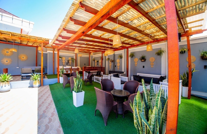 Imagen del bar/restaurante del Hotel Mount Royal Villa. Foto 5