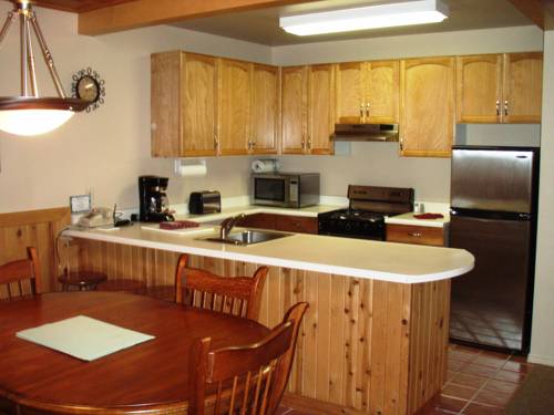 Imagen de la habitación del Hotel Mount Shasta Resort. Foto 4