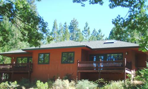 Imagen de la habitación del Hotel Mount Shasta Resort. Foto 11