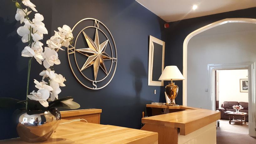 Imagen de los interiores del Hotel Mount Stuart. Foto 19