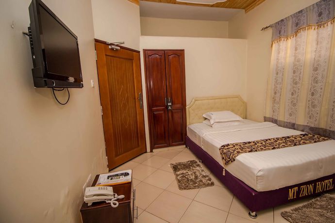 Imagen de la habitación del Hotel Mount Zion Annex. Foto 12