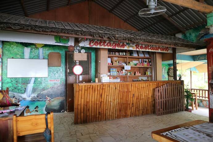 Imagen general del Hotel Mountain Beach Resort, Aninuan. Foto 2