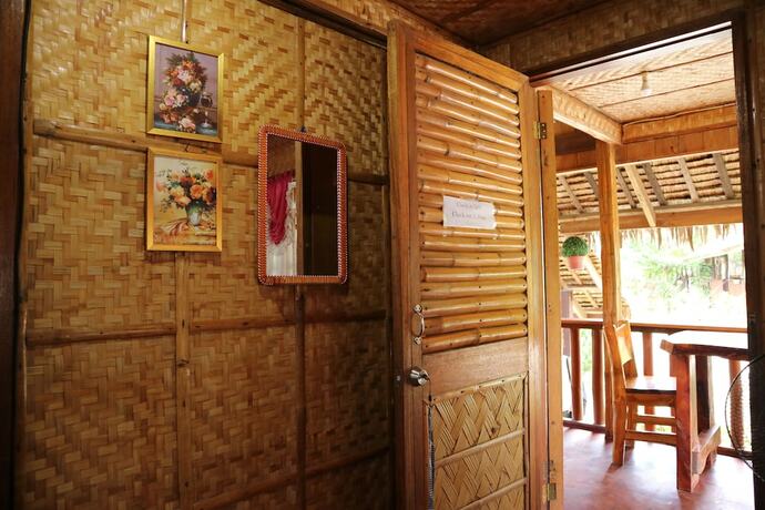 Imagen de la habitación del Hotel Mountain Beach Resort, Aninuan. Foto 17