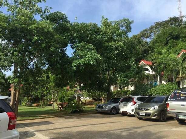 Imagen general del Hotel Mountain Beach Resort, Ban Phe. Foto 4