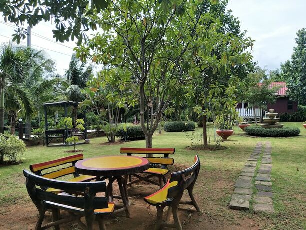 Imagen de los interiores del Hotel Mountain Beach Resort, Ban Phe. Foto 27