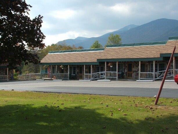 Imagen general del Hotel Mountain Brook Lodge. Foto 5