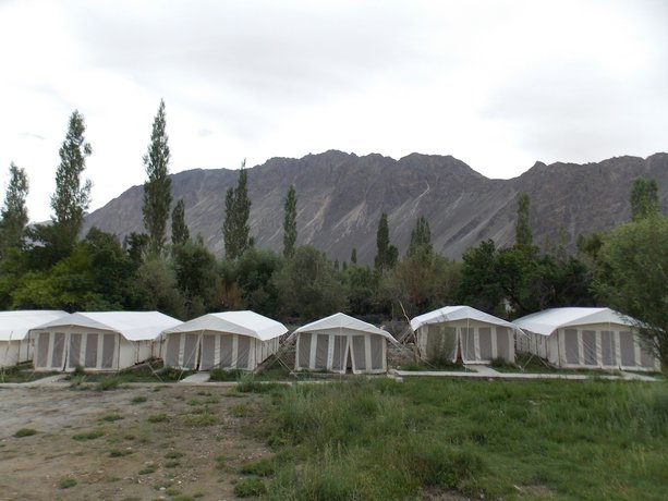 Imagen general del Hotel Mountain Camp. Foto 2