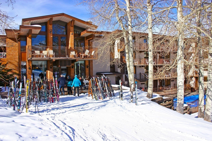 Imagen de los exteriores del Hotel Mountain Chalet Snowmass. Foto 13