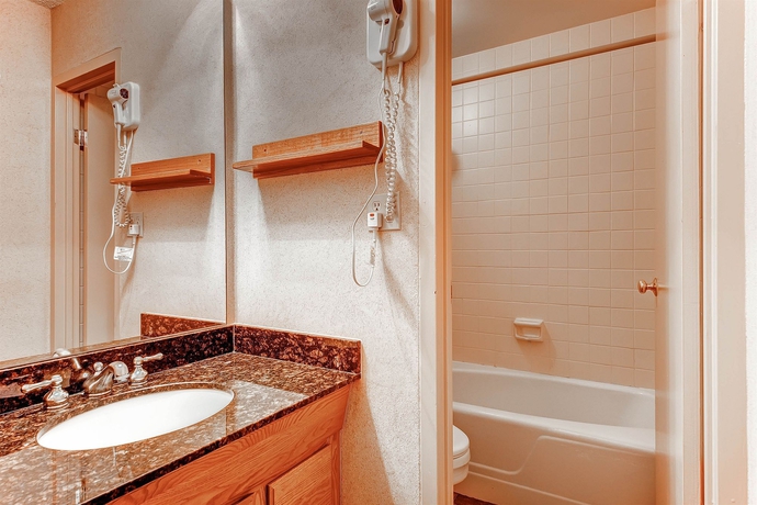 Imagen de la habitación del Hotel Mountain Chalet Snowmass. Foto 7