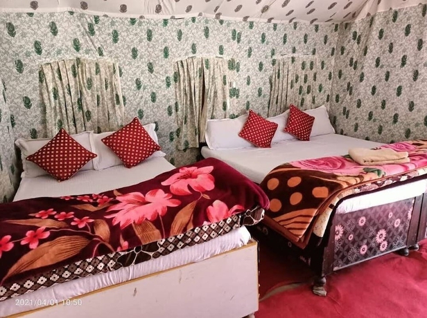 Imagen de la habitación del Hotel Mountain Deligh Camp Chopta. Foto 14