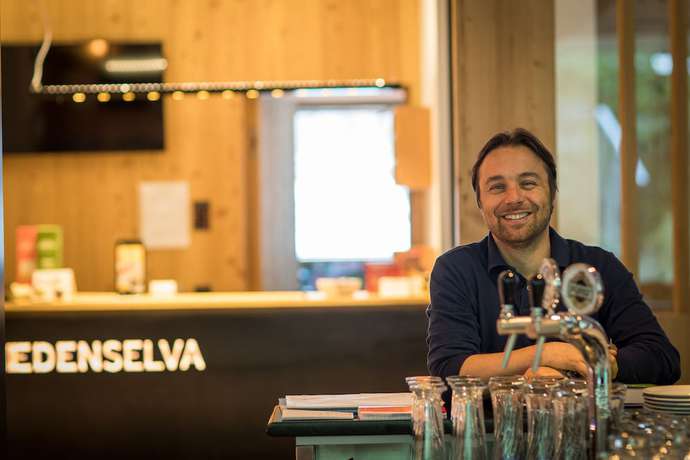 Imagen de los interiores del Hotel Mountain Design Eden Selva. Foto 20