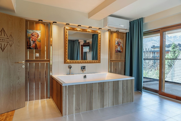 Imagen de la habitación del Hotel Mountain Diamond Resort. Foto 6