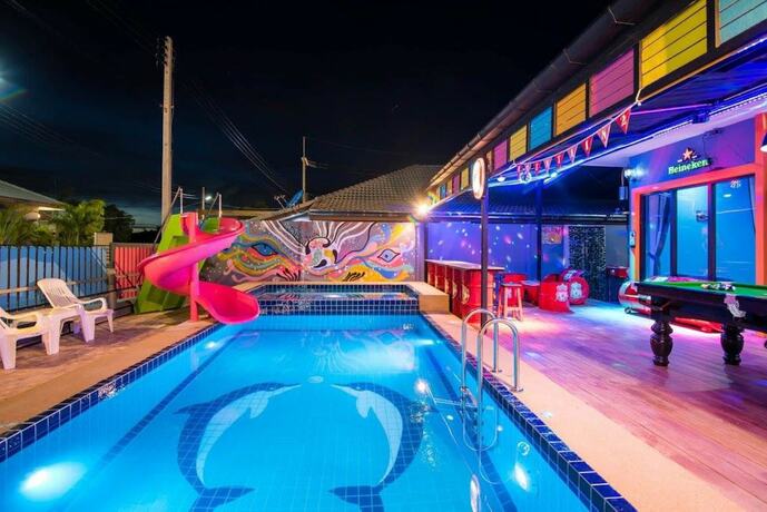 Imagen general del Hotel Mountain Field Pool Villa Cha-am. Foto 2