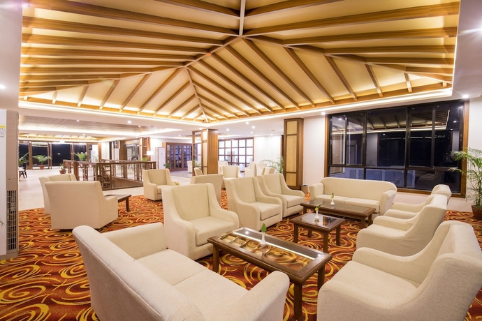 Imagen de los interiores del Hotel Mountain Glory Forest Resort. Foto 15