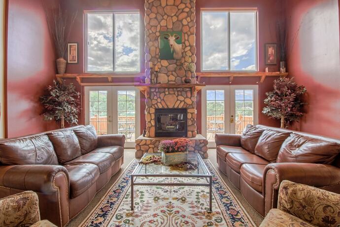 Imagen general del Hotel Mountain Goat Lodge. Foto 9