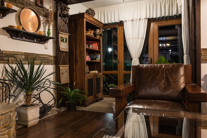 Imagen de los interiores del Hotel Mountain Lake. Foto 15