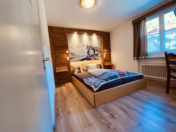 Imagen de la habitación del Hotel Mountain Lodge Sedrun. Foto 5