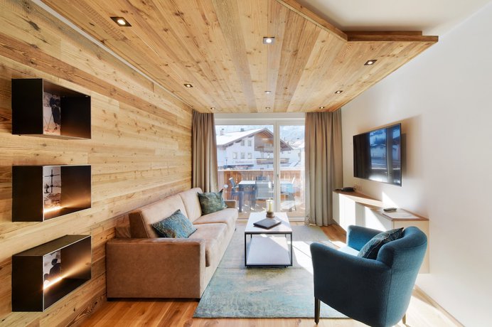 Imagen de la habitación del Hotel Mountain Luis. Foto 8