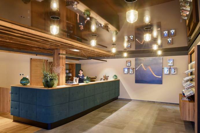Imagen de los interiores del Hotel Mountain Luis. Foto 20