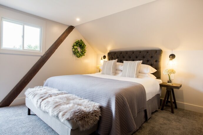 Imagen de la habitación del Hotel Mountain Meadows Lodge. Foto 14