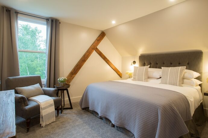 Imagen de la habitación del Hotel Mountain Meadows Lodge. Foto 16