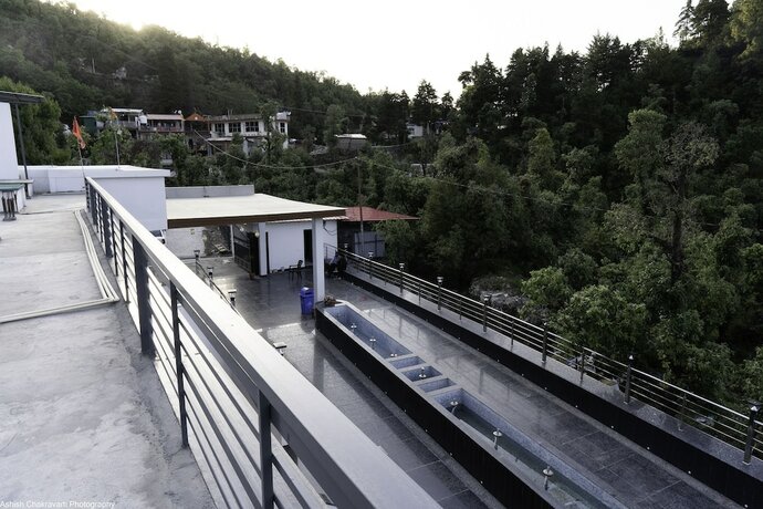 Imagen general del Hotel Mountain Midst. Foto 3
