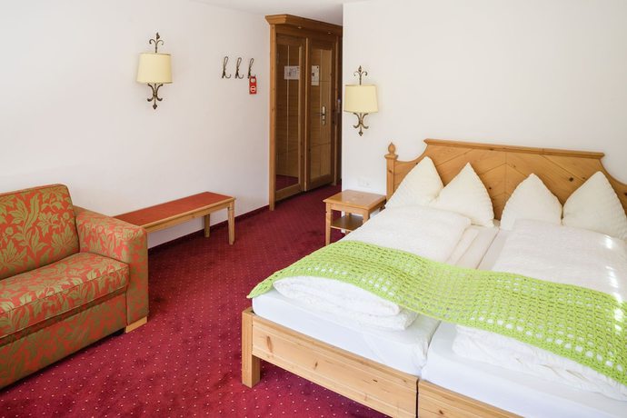 Imagen de la habitación del Hotel Mountain Paradise, Blatten. Foto 5