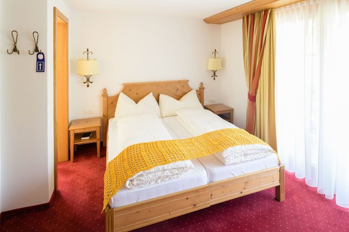 Imagen de la habitación del Hotel Mountain Paradise, Blatten. Foto 8