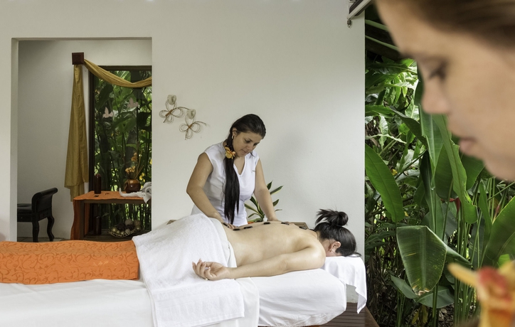 Imagen general del Hotel Mountain Paradise, Parque Nacional Volcán Arenal. Foto 2